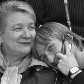 Плющенко прервал выступления в Японии из-за смерти матери