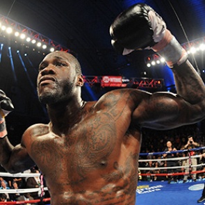 Чемпион мира по боксу начал диктовать условия Владимиру Кличко