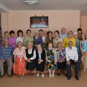 В Центре досуга ветеранов состоялось мероприятие "Я буду вас любить всегда..."