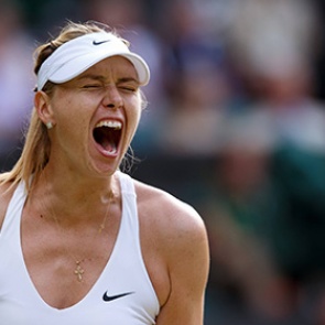 Шарапова опустилась на третью строчку в теннисном рейтинге