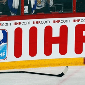 ФХР оштрафована на 74 тысячи евро за уход хоккеистов перед гимном Канады