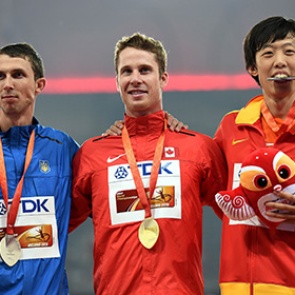 Украинский прыгун в высоту получил чужую медаль на чемпионате мира