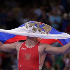Сборная России по борьбе завоевала 12 олимпийских лицензий