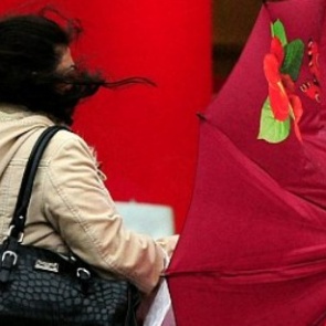 Спасатели предупреждают о сильном ветре