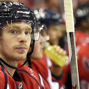 Российские хоккеисты попали в число трех лучших игроков недели в НХЛ