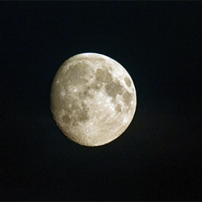 Назван срок высадки российских космонавтов на Луну