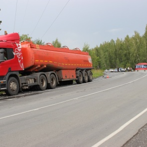 Омский водитель бензовоза предстанет перед судом за ДТП с автобусом в Ачинске