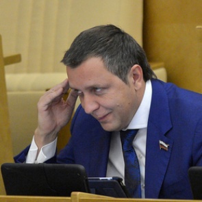 Депутат попросил прокуратуру проверить соцсети на предмет защиты личных данных