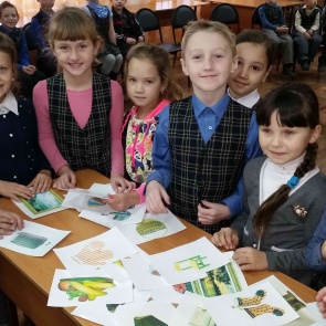 Со стихами Маршака очень дружит детвора