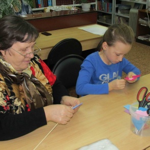 Мастер-класс «Семейное хобби» состоялся в ачинской библиотеке