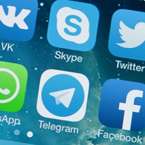 «Ведомости» узнали о возможном ограничении общения россиян в мессенджерах