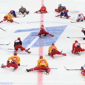 Сборная России по хоккею проиграла Швеции в Москве