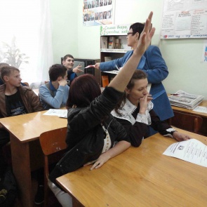 Ачинская библиотека рассказала молодежи, «что такое хорошо»