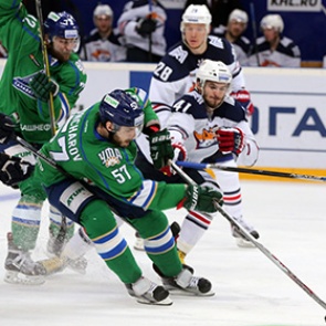 «Металлург» обыграл «Салават Юлаев» и увеличил отрыв в серии