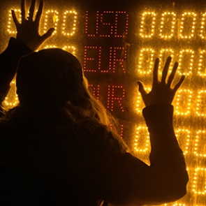 В Кремле констатировали отсутствие у россиян интереса к курсу рубля