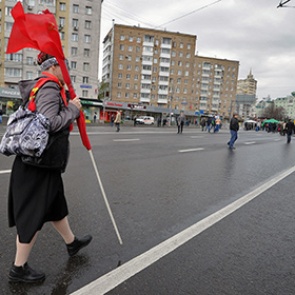 Большинство россиян отказались выходить на митинги