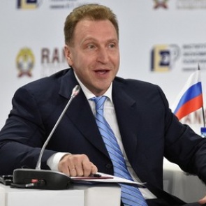 Шувалов посоветовал россиянам поспешить с покупкой квартир