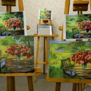 Спешите записаться в художественную школу!