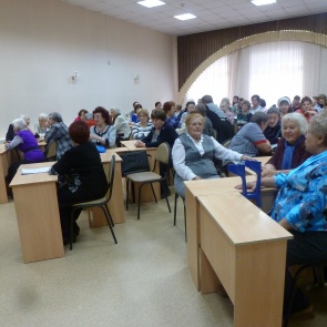 В Доме учителя поздравили пожилых людей