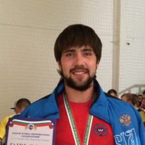 Спортсмен из Красноярска третий год подряд становится чемпионом мира по армрестлингу