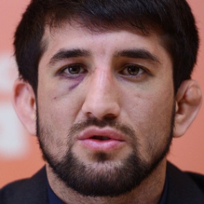 Расул Мирзаев потерпел первое поражение в карьере