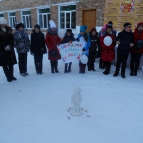 Дорожные полицейские и общественность в Ачинском районе почтили память погибших в ДТП