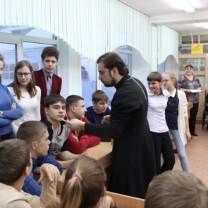 Полицейские Ачинска с представителями различных структур и объединений обсудили проблему поведения подростков