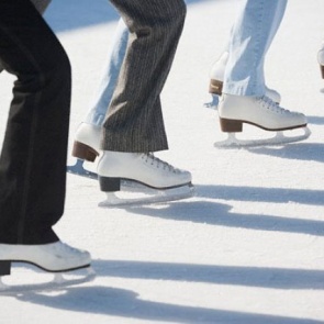 Ачинцев призывают встать на коньки