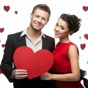 Признайся в любви и поздравь свою вторую половинку с Днем всех влюбленных!