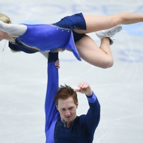 Тарасова и Морозов завоевали золото ЧЕ по фигурному катанию