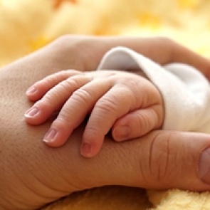 В новом перинатальном центре в Ачинске родился первый ребенок