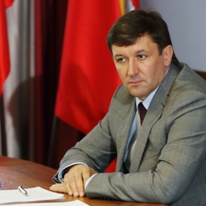 Депутаты Ачинского райсовета «бойкотировали» сессию с Павлом Ростовцевым