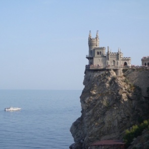 На полеты из Красноярска в Крым выделены субсидированные билеты по 7 тысяч