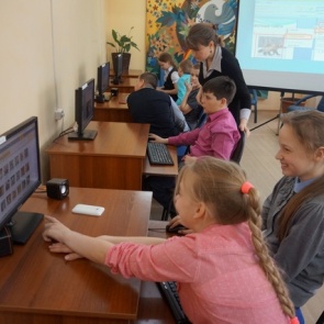 «Библиотечная продленка»: от компьютерной студии до спортивного уголка