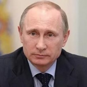 Президент начал отвечать на вопросы Россиян