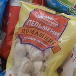 Эксперты проверили пельмени и назвали, какие есть опасно