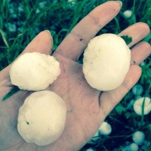 Планирующих ехать на озера Хакасии предупреждают о надвигающейся грозе и граде