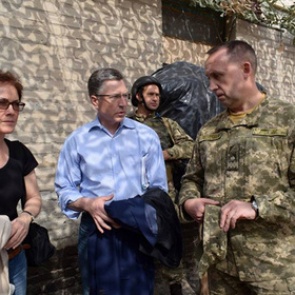 Спецпредставитель США по Украине рассказал о планах отправить оружие Киеву