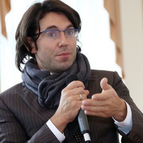 Первый канал подыскал две замены Малахову