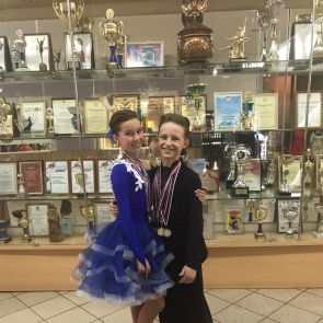 Пары Образцового ансамбля бального танца "Элегия" привезли медали с краевого турнира "Кубок Локомотива"