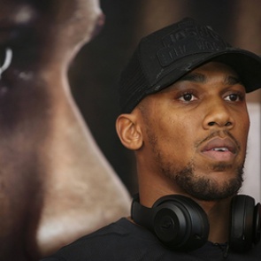 Два победителя Кличко встретятся на ринге