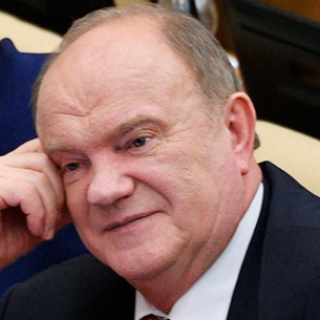 Зюганов припомнил Собчак сравнение россиян с генетическим отребьем