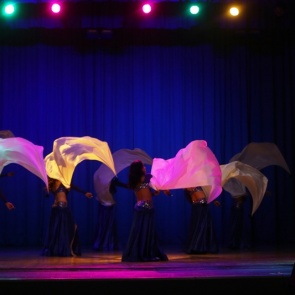 Ачинские педагоги привезли награды с международного фестиваля восточного танца