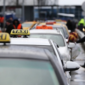 Московский таксист проломил череп пассажирке за отказ переплачивать за поездку