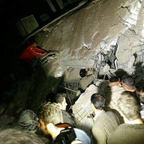 Из-за землетрясения на границе Ирака и Ирана погибли сотни человек