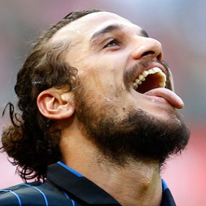 Игрок сборной Италии завязал с футболом ради жареного мяса и пива