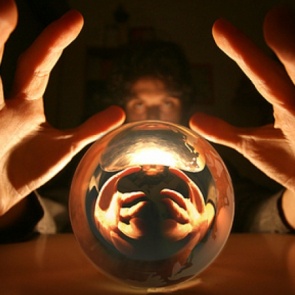 Магов и колдунов приравняют к мошенникам