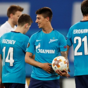 «Зенит» догнал «Спартак»