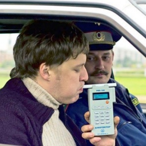 Госдума утвердила новую предельно допустимую норму содержания алкоголя для водителей