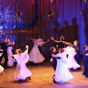 Новогодняя сказка: в Ачинске пройдет конкурс бального танца «Зимний бал»